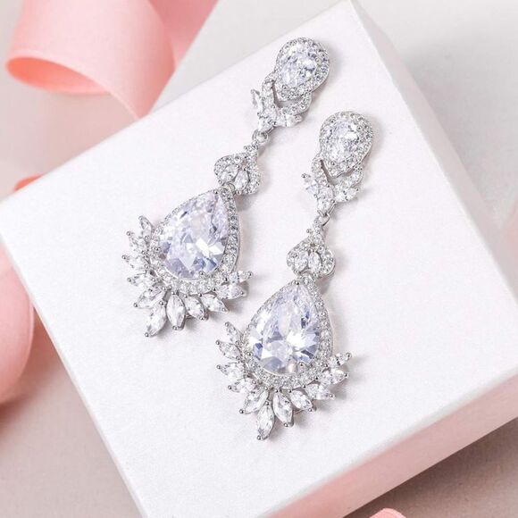 Silver with White Diamond Cubic Zirconia Vintage Style Chandelier Post Earrings - Picture 2 of 6